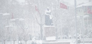 Bolu'da Okullar Bugünde Tatil