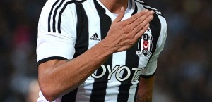 Gökhan Töre İlk Yarıyı Kapattı Beşiktaşlı Futbolcudan Kötü Haber