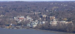 DOBBS FERRY, A.B.D.’de, (Westchester idare bölgesi, New York)