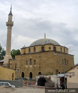 KAYBOLAN CAMI