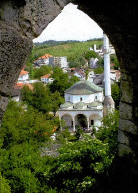 Grcıdaçaç'da Hüseyin Kaptan Camii